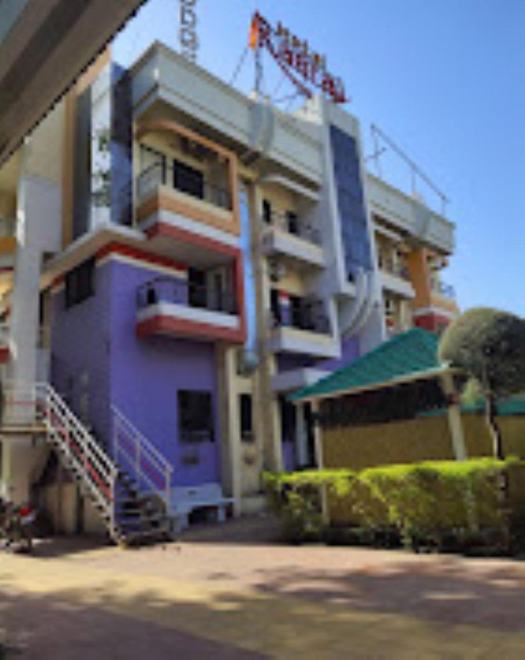 Hotel Rasraj , Dhule Luaran gambar